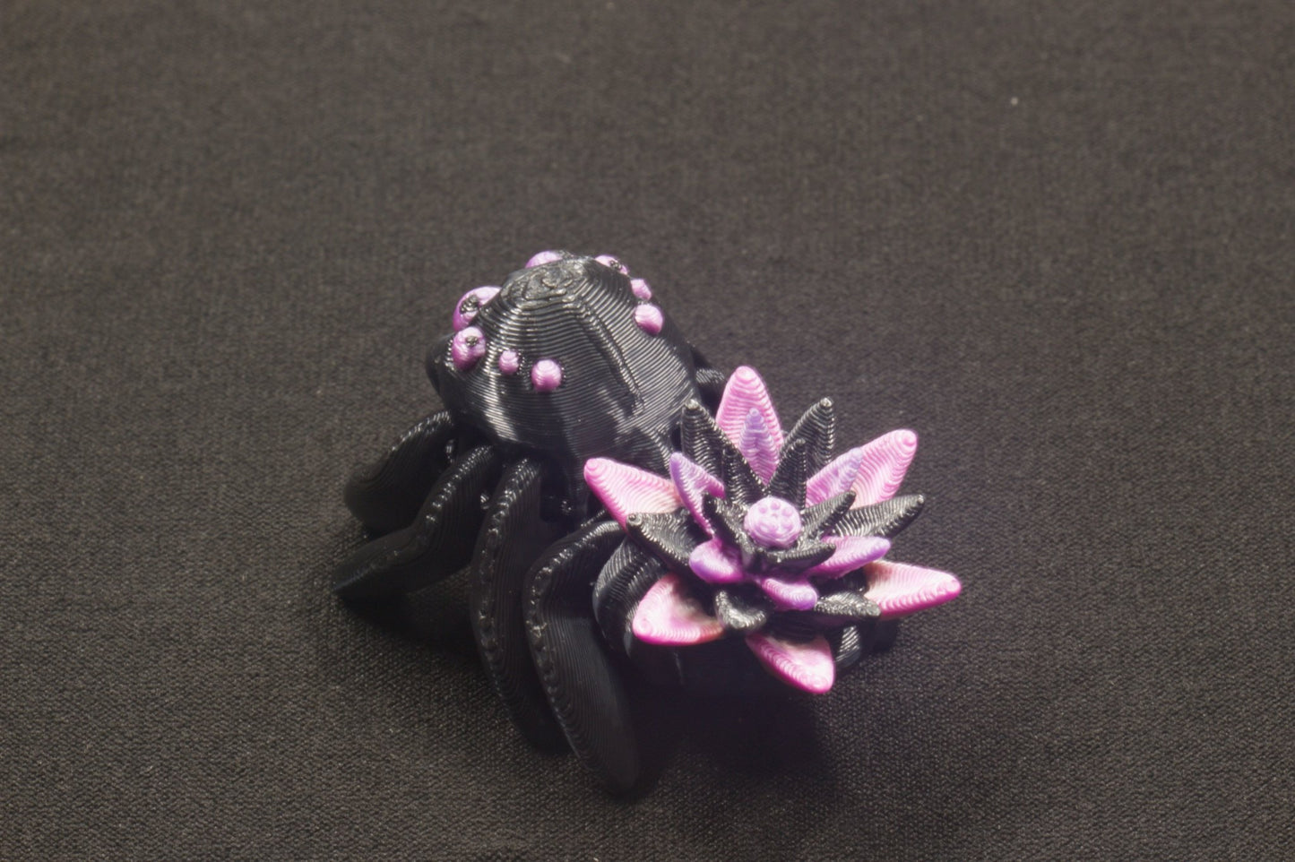 Two Color Water Lily Spider - Heartland Craft LLC